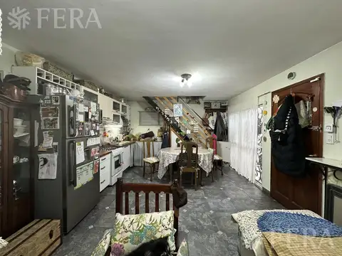 Depto Tipo Casa 3 ambientes con 2 baños