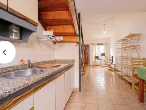 Casa 2 ambientes con 1 baño