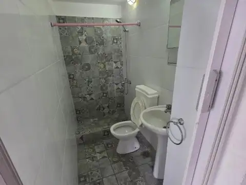 Local 36m2 en esquina sin expensas a mts avda