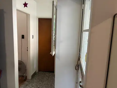 DEPARTAMNENTO 2 AMB.40 MT, EXC. UBICACION