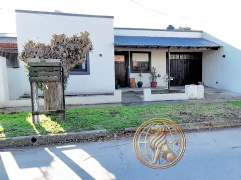 Venta Casa Madariaga 2 ambientes Oportunidad