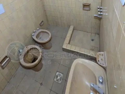 DUPLEX RENOVADO DOS DORMITORIOS, DOS BAÑOS