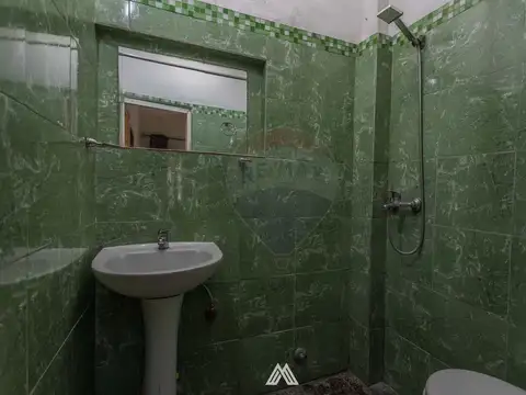 Casa en Venta en La Teja 2 dormitorios y garaje