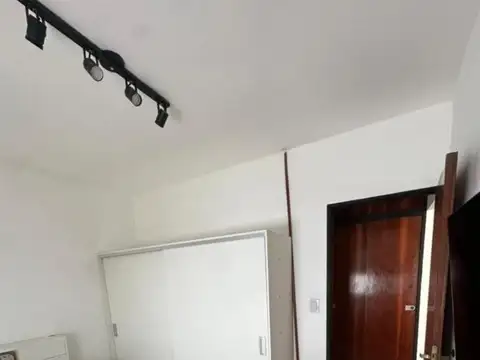 SE VENDE HERMOSO PH 2 AMBIENTES EN PRIMER PISO – SAN MARTÍN
