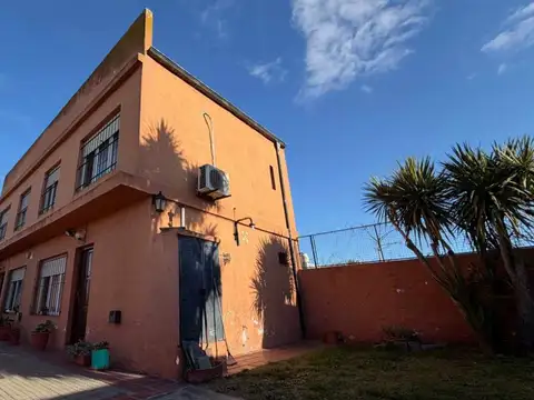 CASA 4 DORMITORIOS SEMICENTRO TANDIL