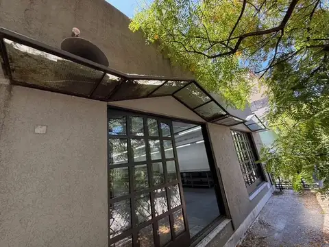 Local en Venta en Villa Luro, USD 110.000