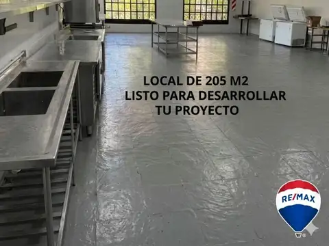 VENTA LOCAL 205 M2 GASTRONOMÍA Y VARIOS VILLA LURO