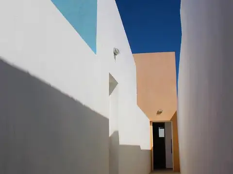 Depto Tipo Casa en Venta en Villa Elvira, USD 44.000