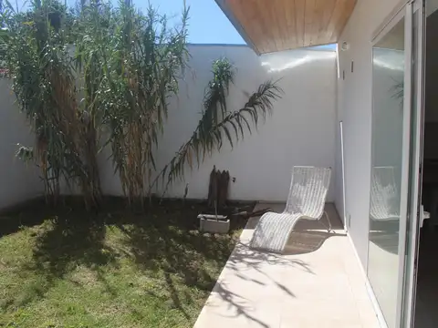 Depto Tipo Casa en Venta al Sureste