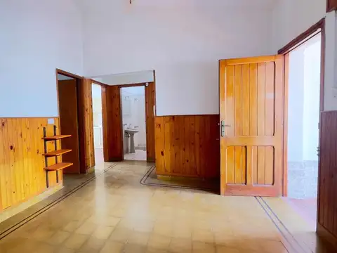 Int. Héctor Llorens 400