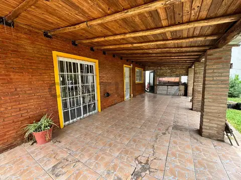Casa en Oliveros