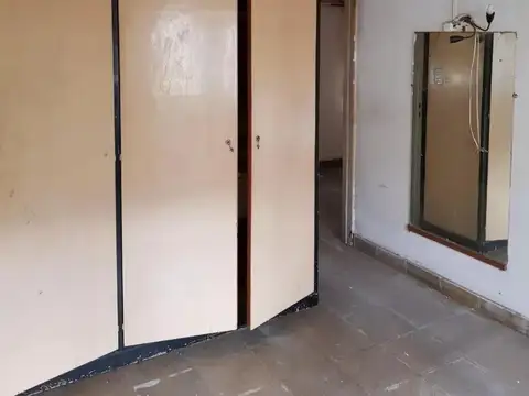 Casa 2 ambientes con 1 baño