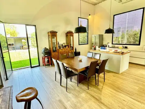 CASA 3 dormitorios Champagnat Estancias del Pilar