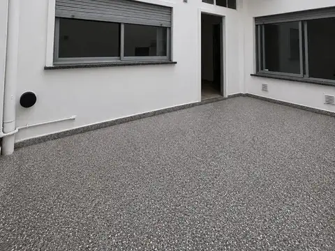 Depto Tipo Casa en Alquiler de 4 ambientes