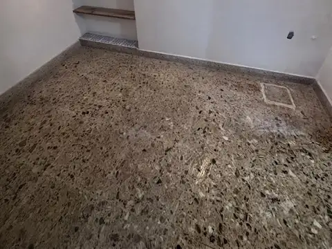 Depto Tipo Casa en Alquiler 55 años