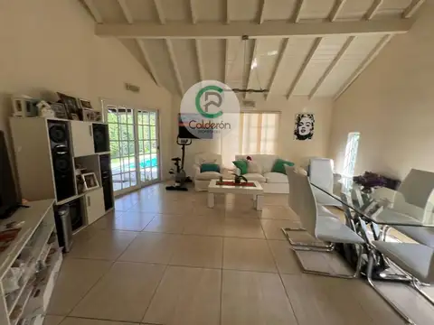 Casa en Venta  Oportunidad Country Club Banco Provincia