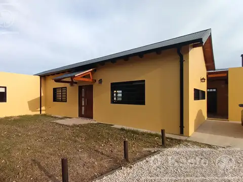 Casa en venta en barrio Las Calandrias. Escritura Inmediata !!!!