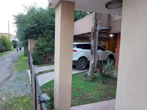 Casa en Venta en La Reja, USD 68.000