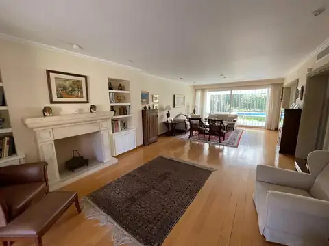 Casa en Alquiler en Martinez, USD 5.500