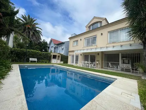 Casa en Alquiler en Martinez, USD 5.500