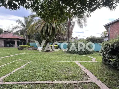 Quinta en Venta en Villa Gobernador Udaondo, USD 199.000