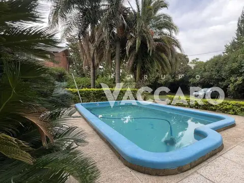 QUINTA CON PILETA Y QUINCHO EN LELOIR A 100 MTS AUTOPISTA