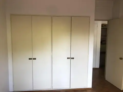 Departamento en Venta en Acassuso Vías / Santa Fe, USD 95.000