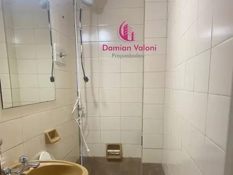 VENTA EXCELENTE OFICINA - MICROCENTRO