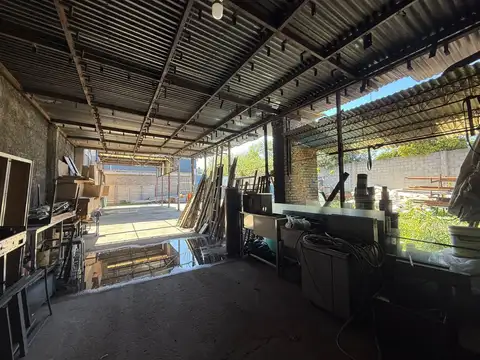 Olegario Andrade  50