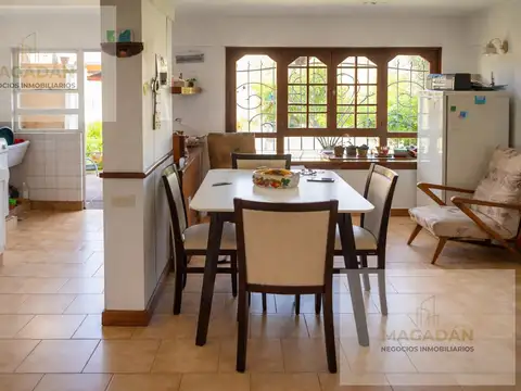 Casa en Venta en Villa Sarmiento, USD 220.000