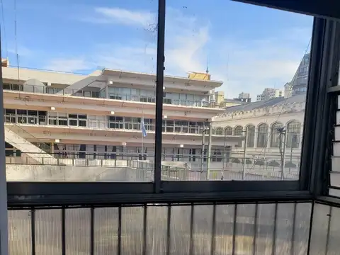 VENTA MONOAMBIENTE EN RECOLETA. PARAGUAY ENTRE AYACUCHO Y RIOBAMBA.