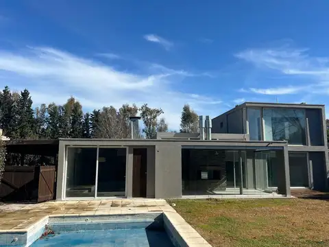 Casa en Venta al Este