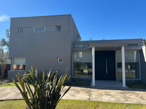 Casa en Venta en Valle Claro, USD 319.000