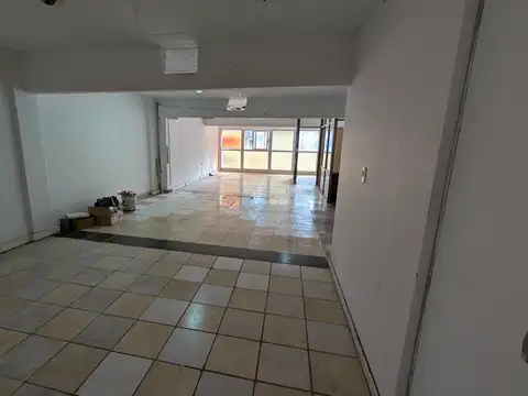 Oficina Monoambiente con 2 baños