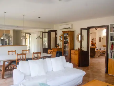 Casa en Venta al Este