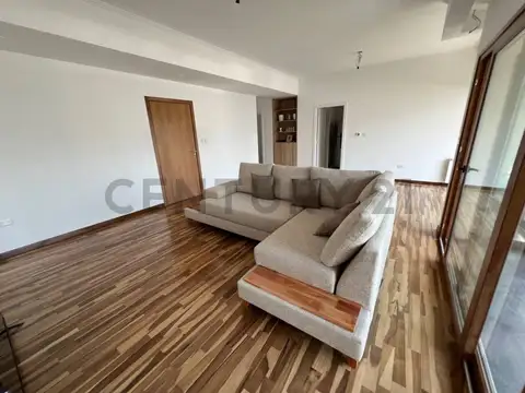 Departamento en Venta con 2 cocheras