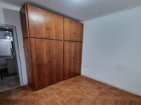 Departamento 4 ambientes con 1 baño
