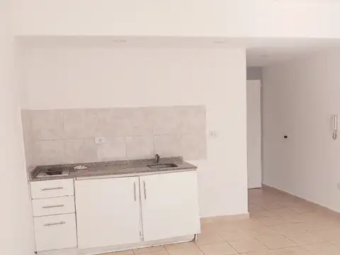 MUY LINDO MONOAMBIENTE C/BALCON ATERRAZADO