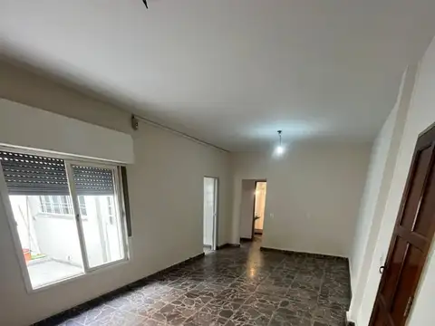 Avenida Juan Bautista Justo 6200, Piso 1