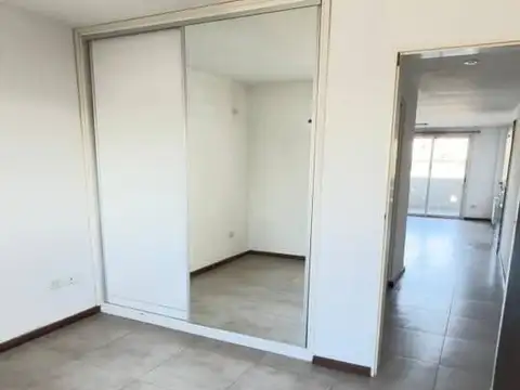 VENDO. Departamento en calle Urquiza. Concordia, ER.