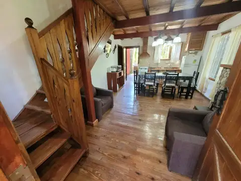 Casa 4 ambientes con 1 baño