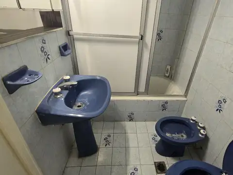 Departamento en Venta en Plaza Colon, USD 160.000