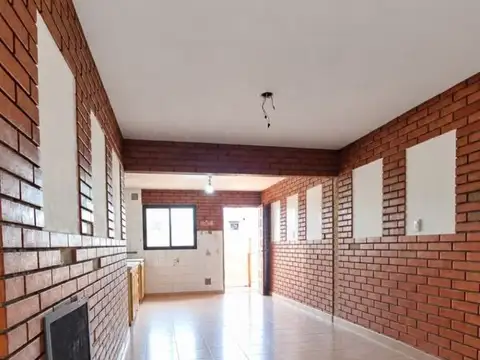 Depto Tipo Casa en Venta en Lomas del Mirador, USD 48.000