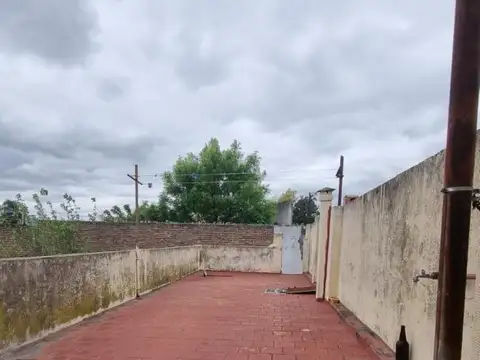 Depto Tipo Casa en Venta de 2 ambientes