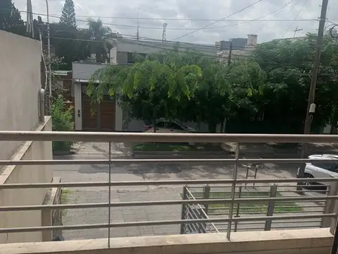 Excelente departamento de dos ambientes en Tapiales