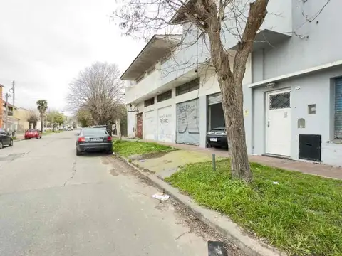 Local en Venta en Sarmiento, USD 175.000