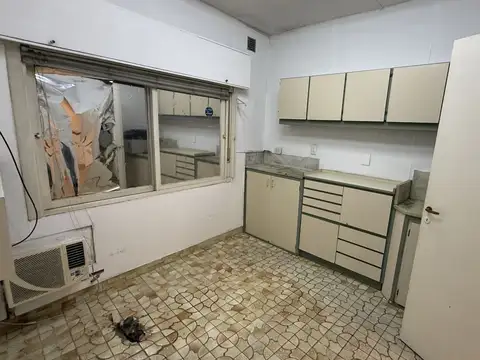 Casa en Alquiler en Parque Patricios, $ 590.000
