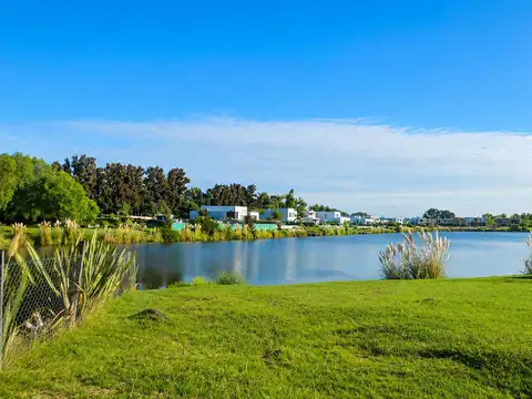 Crucero Gral. Belgrano 11 1, Pilar Centro, Provincia de Buenos Aires