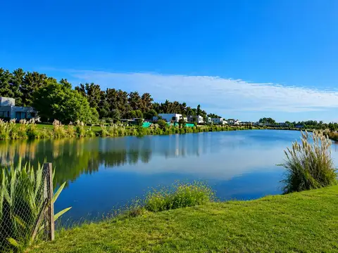 Crucero Gral. Belgrano 11 1, Pilar Centro, Provincia de Buenos Aires