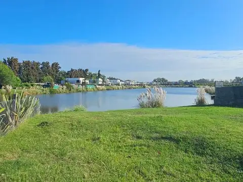 Terreno en Venta en Pilar, USD 295.000